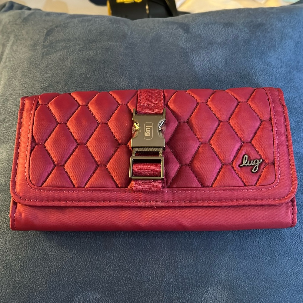 Lug wallet New!